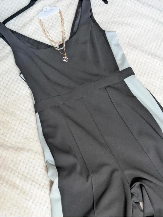 Donna Morgan Pants - Donna Morgan Women's Size 8 Black and White Jumpsuit Tall Friendly